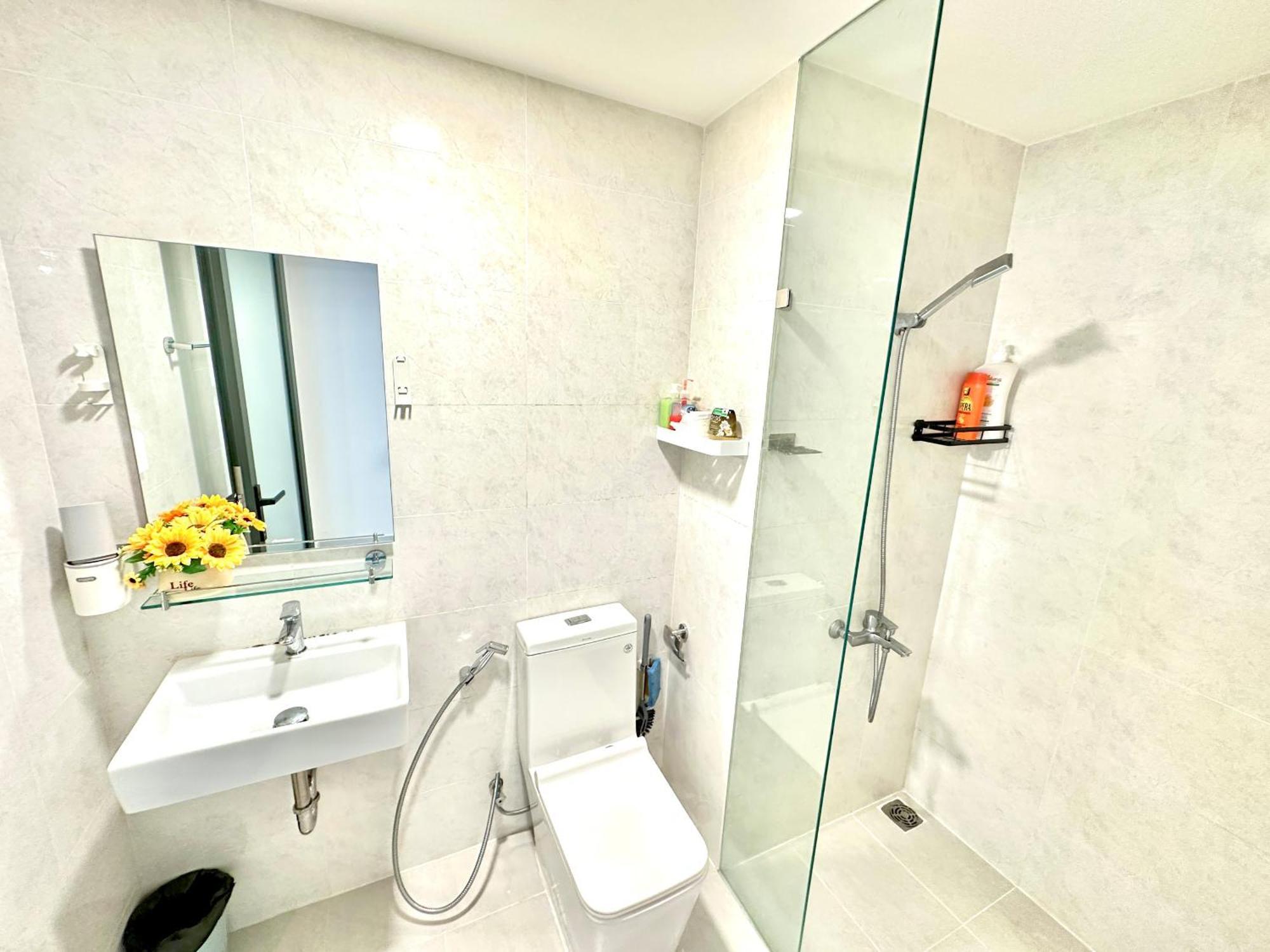 May Soho Saigon Serviced Apartment Ho Chi Minh-staden Rum bild